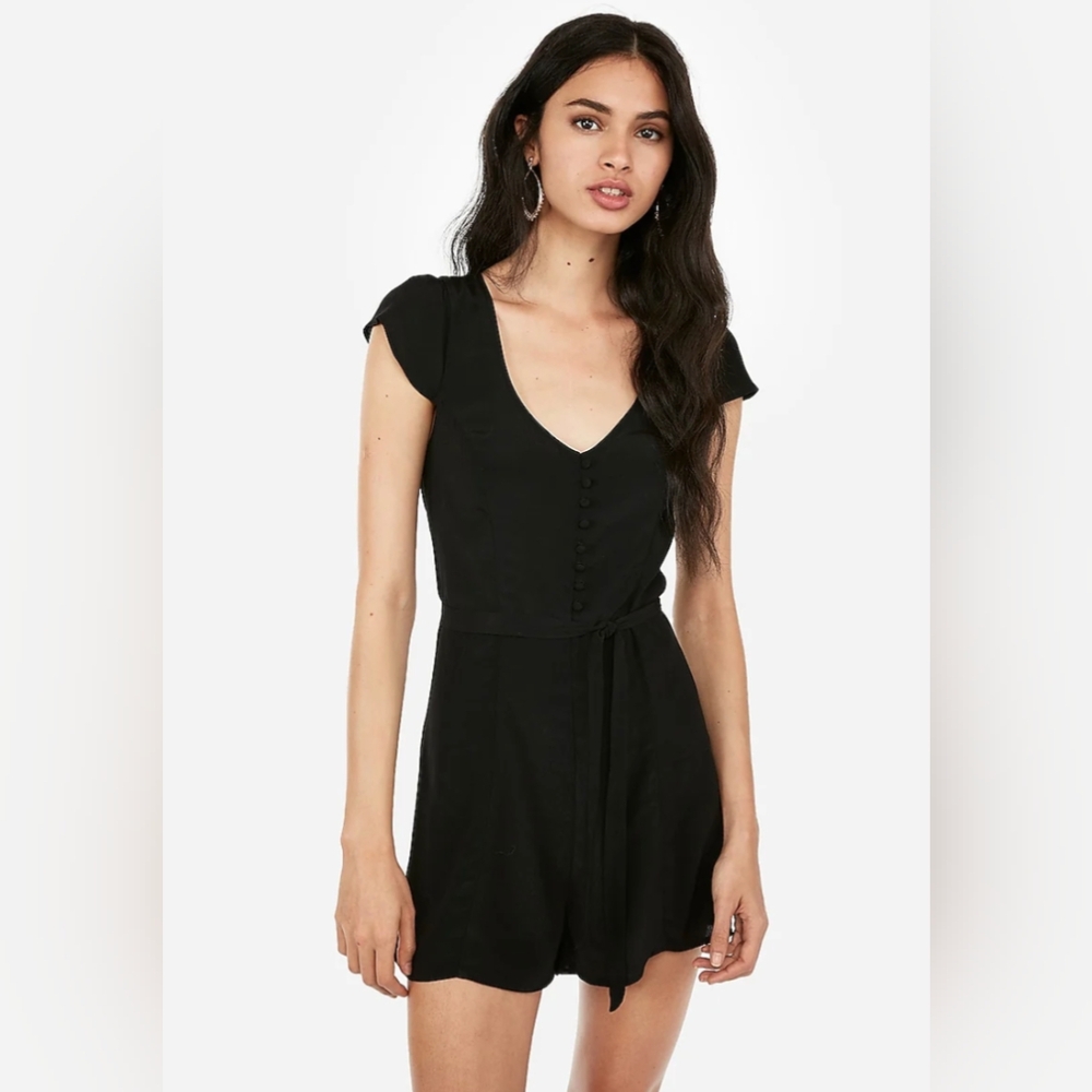 Express Covered Button V-Neck Tie Waist Black Romper